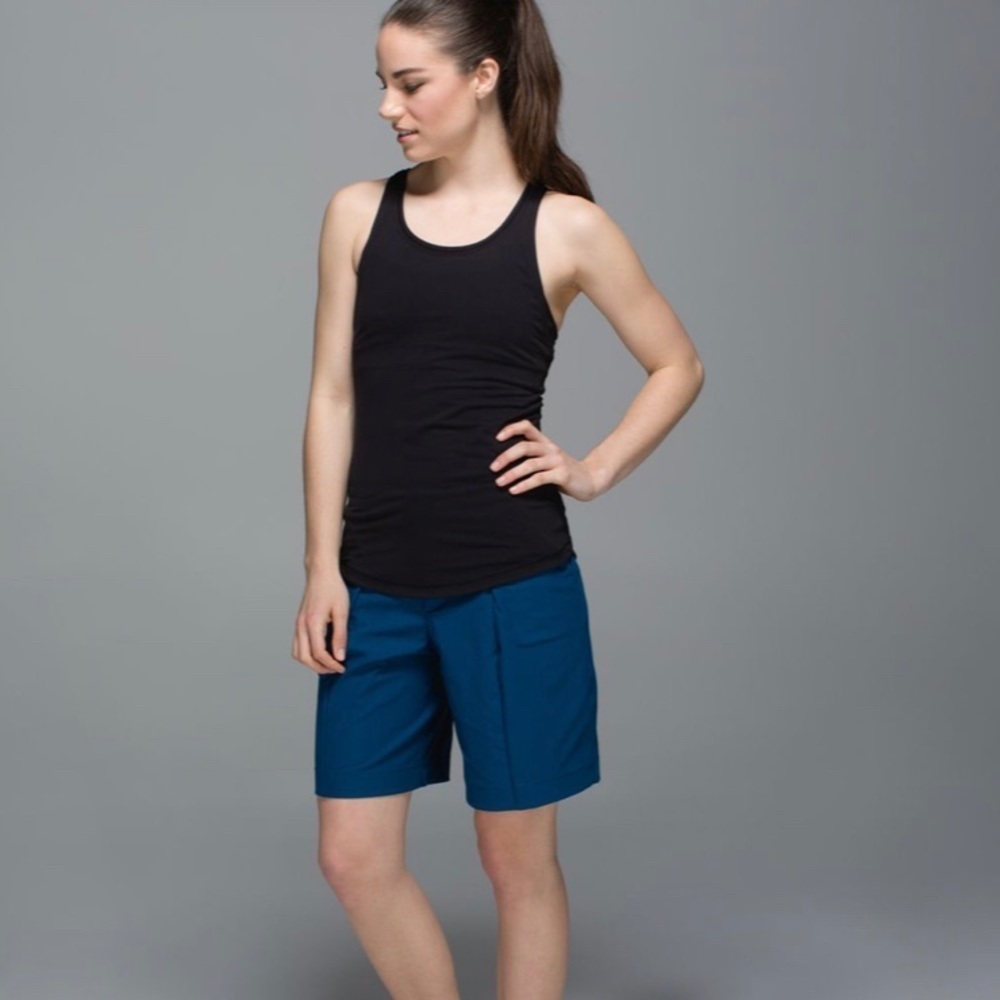NWT Lululemon Long Story Shorts size 6